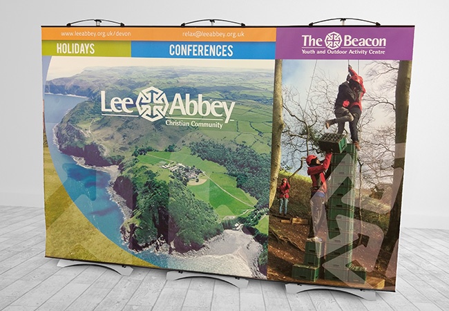 Twist Display Stand 3-Panel Kit