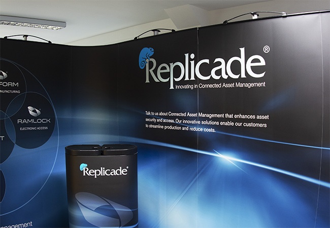Twist Display Stand 6-Panel Kit
