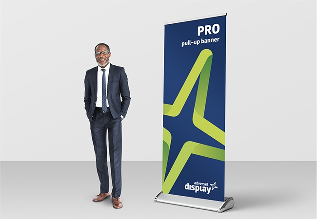 Pro pull up exhibition banner