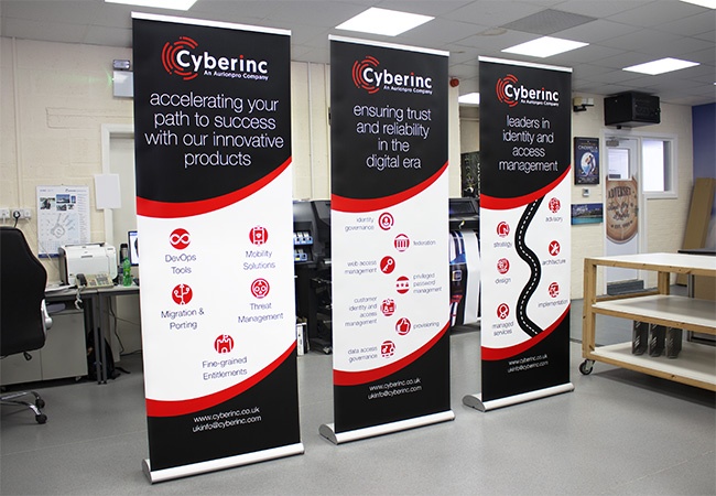 PRO Pull-up Banner