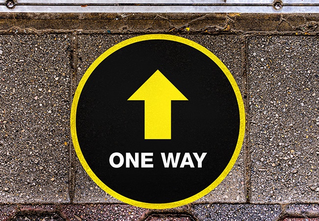 'ONE WAY' circular distancing floor sticker - pack of 6