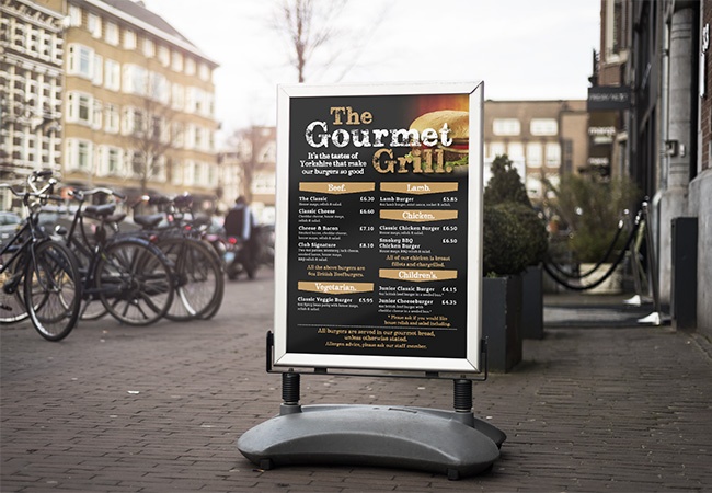 Forecourt Poster display movement range