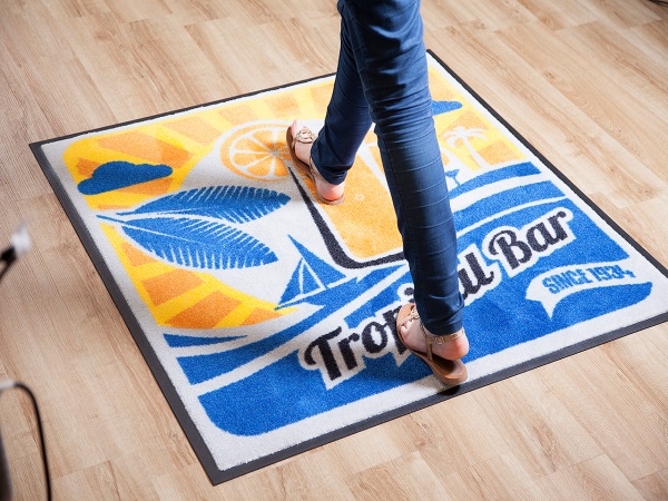 Logo mats